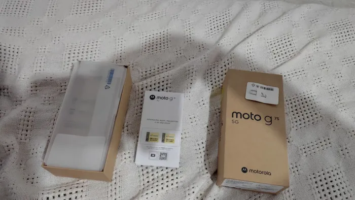 Motorola moto G75 zerado!