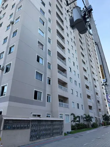 APARTAMETO NO PARQUE FLORESNE BAIRRO MONDUBIM COM VAARANDA VALOR DE OPORTUNIDADE