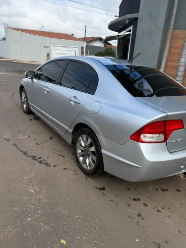 Honda Civic Sed. Lxl/ LXL SE 1.8 Flex 16V Aut. 2010