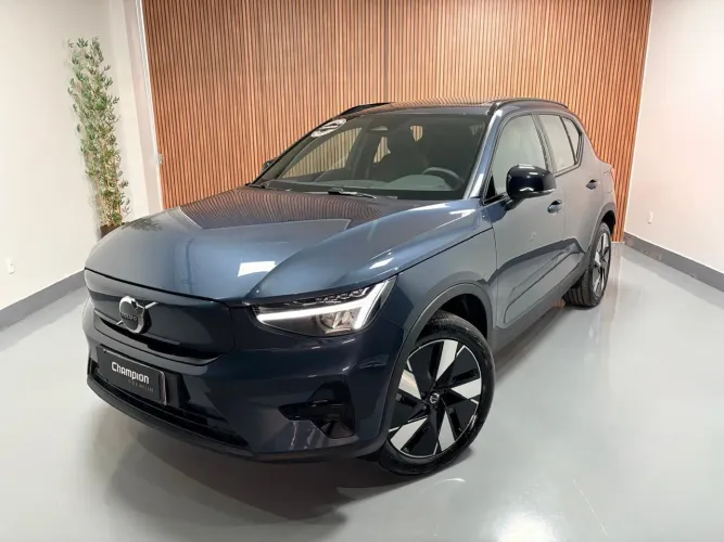 Volvo EX40 Plus P6 (elétrico) 2026