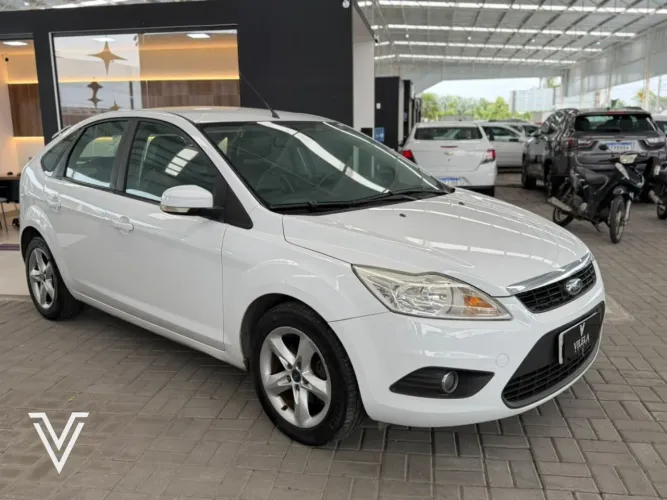 Ford Focus 2.0 16v/ 2.0 16V Flex 5P 2013