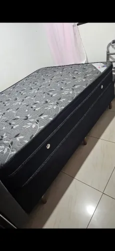 Colchão de casal com box