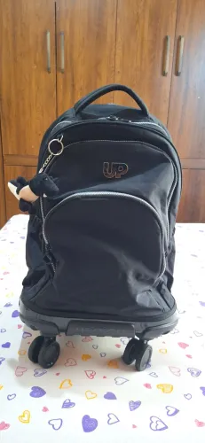 mochila de rodinha (nunca usada)