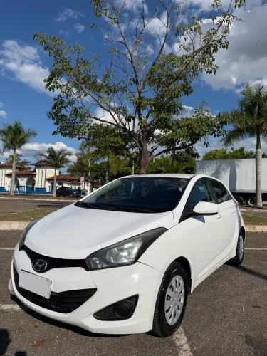 Hyundai HB20 C.style/c.plus 1.6 Flex 16V Aut. 2014