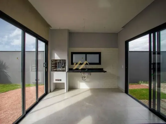 CASA A VENDA 3 QUARTOS ( 1 SUÍTE) - A.T 250m², A.C 170m² - R$ 1.190.000,00 - RESIDENCIAL P