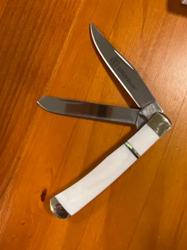 Canivete madrepérola rough rider 440 razor sharp