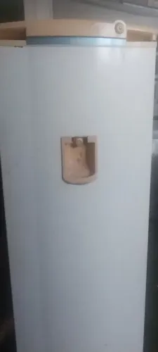 Vendo geladeira Consul com dispenser na porta