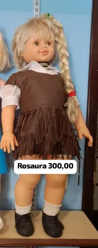 Boneca rosauro