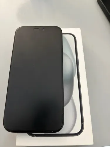 iPhone 15 256GB