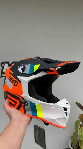 Capacete de trilha