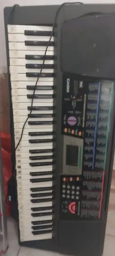 TECLADO CASIO MIDI...100% apenas trocar 3 borrachas de teclas..