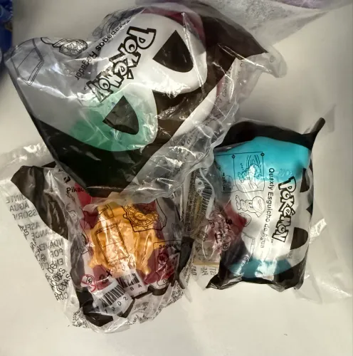 3 bonecos Pokémon McDonalds 
