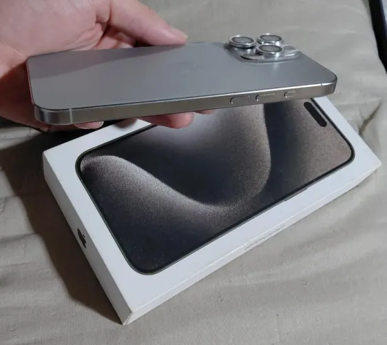 ? iPhone 16 Pro Max 
