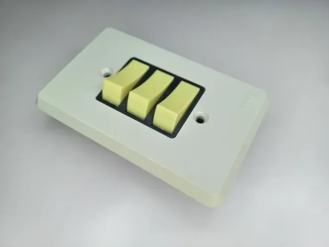 Interruptor 2 Paralelos E 1 Simples 10a 250v