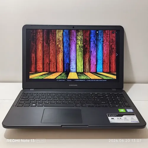 Notebook Samsung - Intel Core i5 de 8a Geração - SSD - NVidia - Bateria Boa