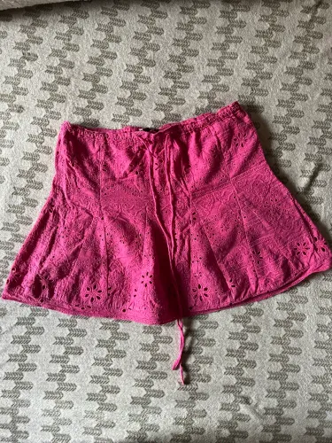 Saia Rosa Chá tamanho P em cambraia