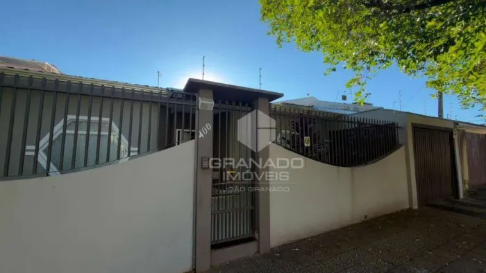 Casa com 3 dormitórios à venda, 168 m² por R$ 890.000,00 - Zona 03 - Maringá/PR
