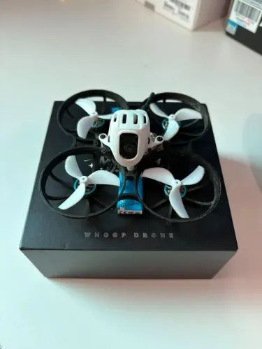 DRONE FPV METEOR 75 PRO