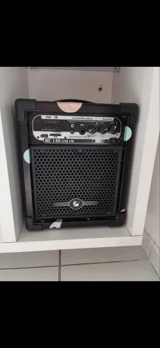 Caixa de Som Amplificada MF 140 USB FM - Entrada para Microfone, USB e Auxiliar