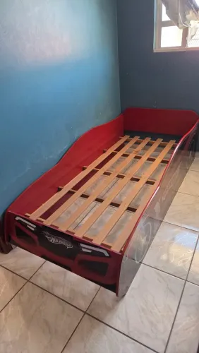Cama infantil solteiro Hot Wheels