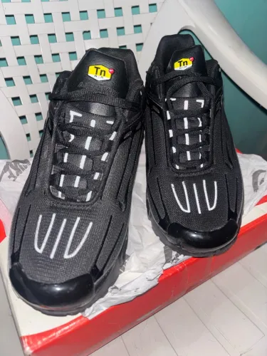 Nike Air Max Plus TN 3 (Air Max 3) Black - Praticamente Novo! Usado 4x