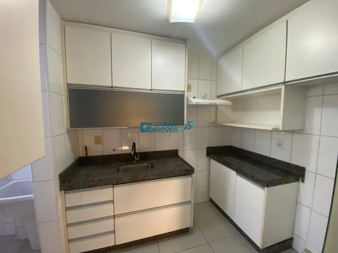 Aluguel apartamento três quartos bairro Palmares.