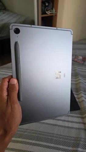 Samsung Galaxy Tab S10 FE Wi-Fi 128GB Cinza - Seminovo