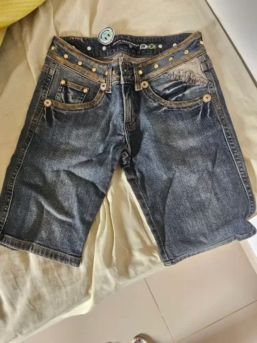 Bermuda Jean Darrot 