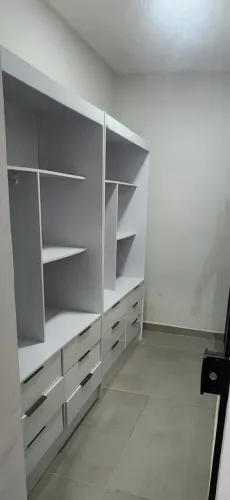 Doação de armário