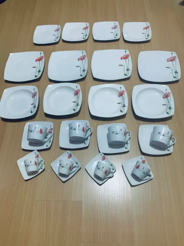 Aparelho de jantar e chá -Porcelana Schmidt-28 peças