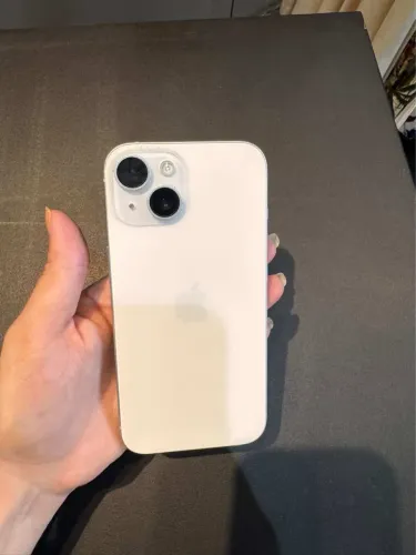iPhone 15 128 GB