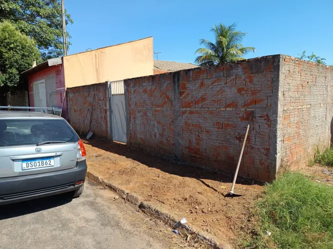 Terreno Prontinho para Construir no Portal da Pérola (Birigui) - 250m² com Muro e Portão!