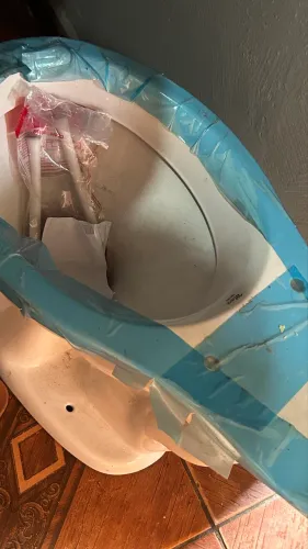 Vaso sanitário completo com caixa