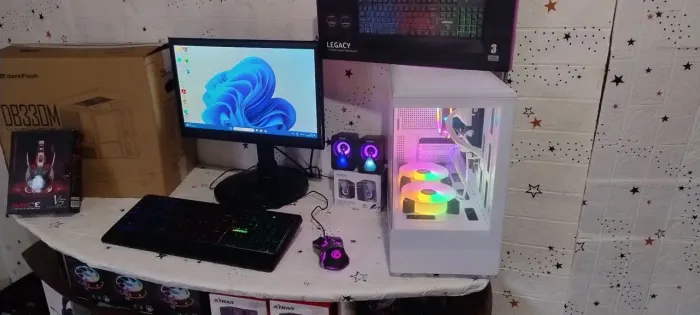 Computador i5 - 16gb ram - SSD 240gb - Tela 19 polegadas LED - NOVO com garantia 