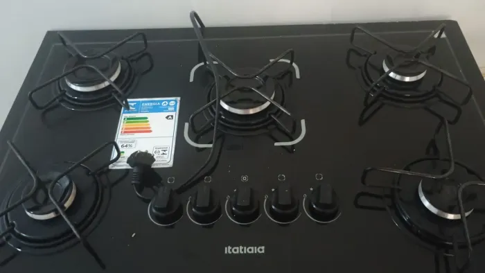 Fogão koktop com armário 