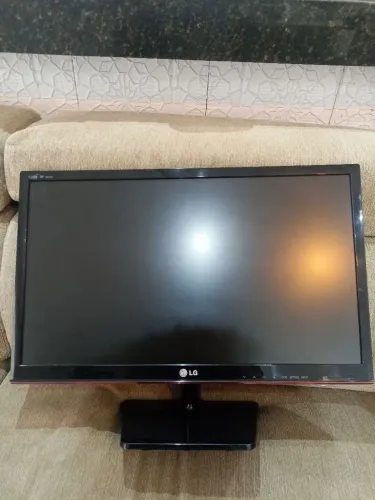 Tv/Monitor Lg 24 polegadas pra sair rápido