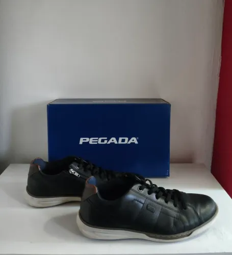 Sapatênis Pegada Masculino em couro preto 