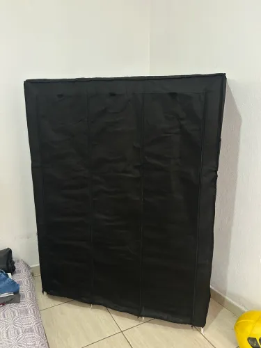 Guarda roupa Portátil