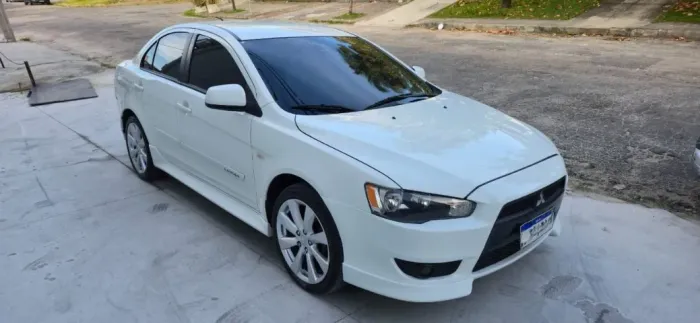 Mitsubishi Lancer 2.0 16V 160cv Aut. 2014