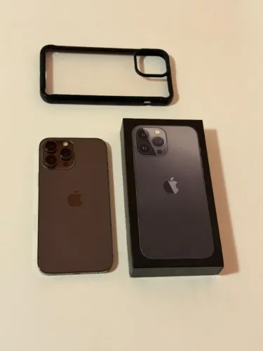 iPhone 13 Pro Max | 1 TB Memória | Acompanha Caixa, Carregador e Capinha