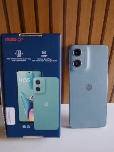 Vendo celular Motorola G05 muito conservado, menos de 1 ano de uso muito bom