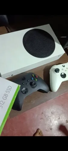 Xbox Series S vendo e troco em iPhone 13 pro Max