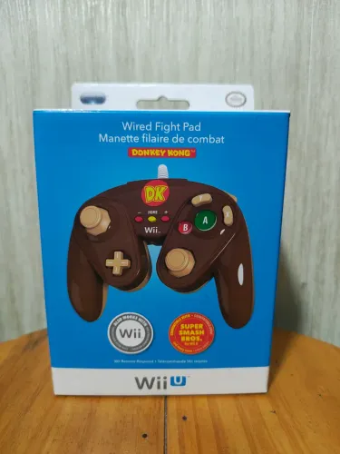 Controle wired fighter nintendo wii u NOVO LACRADO
