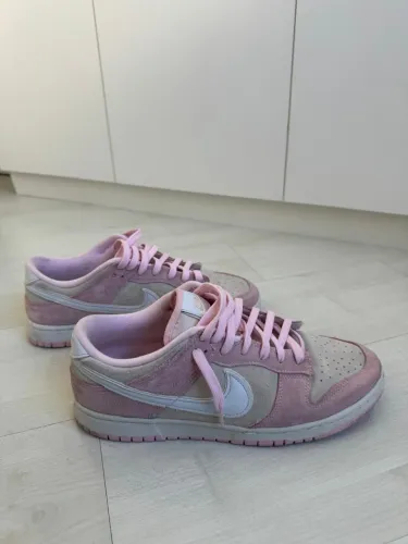 Nike Dunk Low LX Pink Foam Rosa