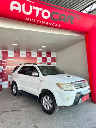 Toyota Hilux SW4 SRV D4-d 4X4 3.0 TDI Dies. AUT 2011