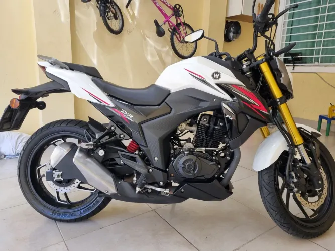 DR 160 fi impecável