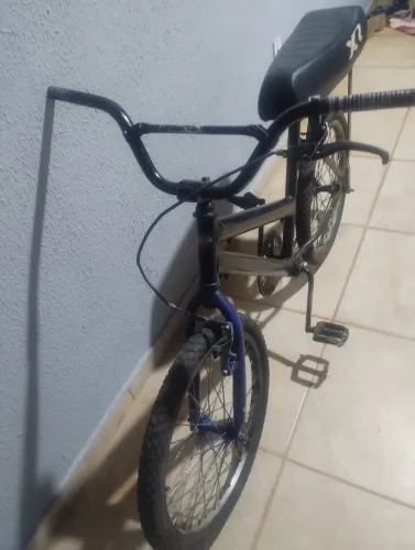 Vendo ou troco por violão 