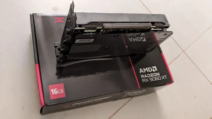Placa de vídeo RX 9060 XT 16GB