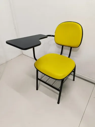 Cadeira universitária várias unidades