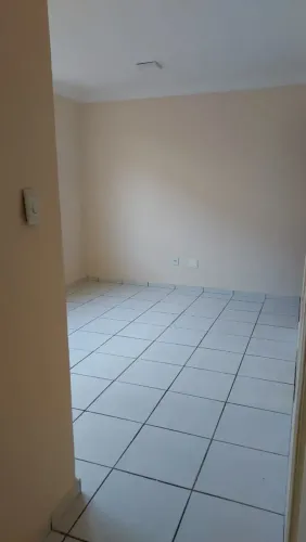 apartamento terreo para alugar com 2 quartos bairro terra nova prox do centro politico adm